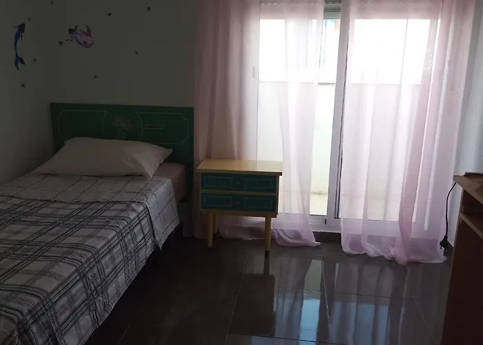 двухэтажная в 3 спальни Lägenhet *